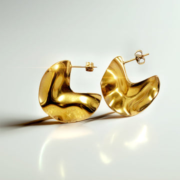 Texture Tiny C-Hoop Earrings in Gold