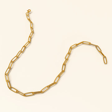 Textured Paper-Clip Link Chain Necklace in Gold