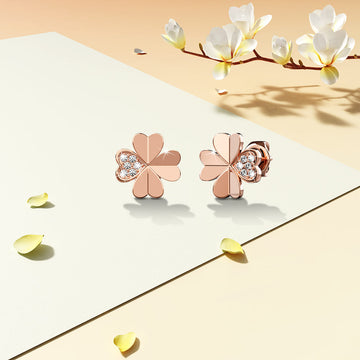 Clover Stud Earrings Embellished with Crystals from SWAROVSKI® in Rose Gold