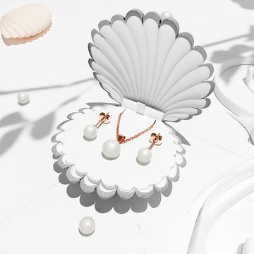 Boxed Pearl Set Embellished with SWAROVSKI® crystals in Rose Gold