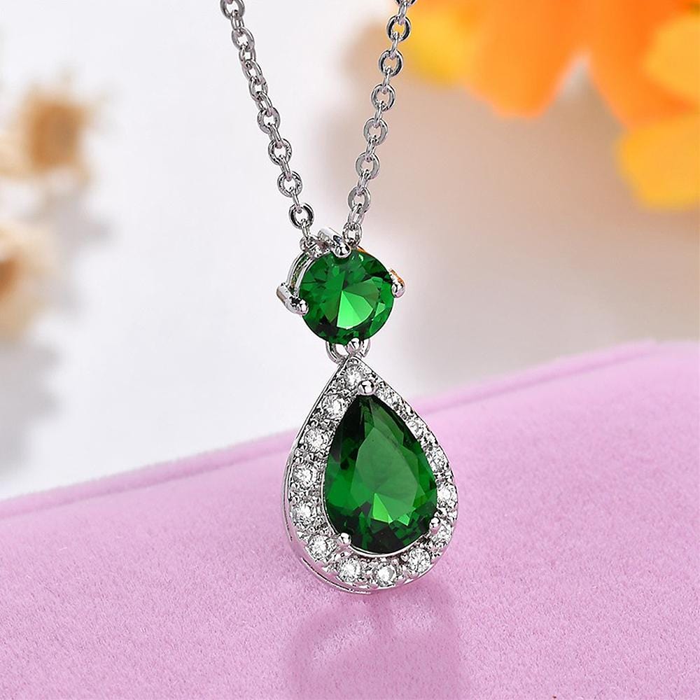 Mystique Bloom Necklace in Emerald - Brilliant Co