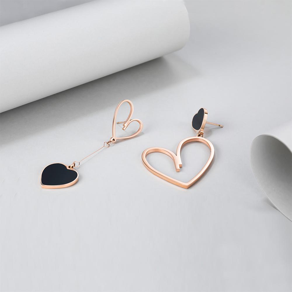 Open-Hearted Black Onyx Inlaid Asymmetrical Earrings Rose Gold Layered