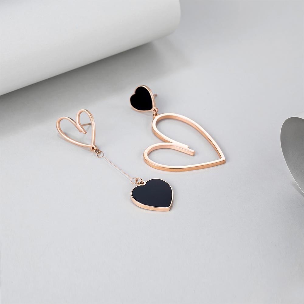 Open-Hearted Black Onyx Inlaid Asymmetrical Earrings Rose Gold Layered