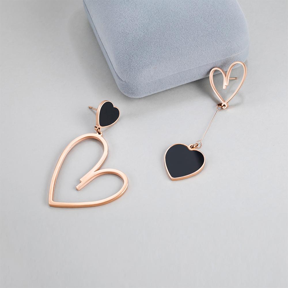 Open-Hearted Black Onyx Inlaid Asymmetrical Earrings Rose Gold Layered