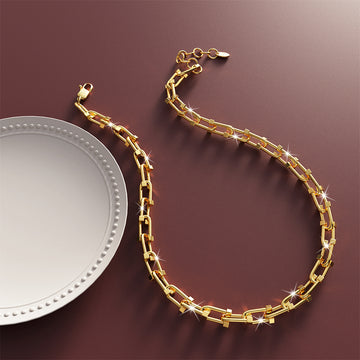 Bullion Gold Urban U-Link Hardwear Necklace in Gold