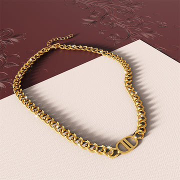 Chunky Weaver Necklace in Gold