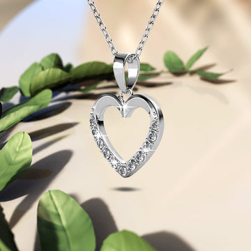 Innocent Heart Short Necklace Embellished with Swarovski crystals