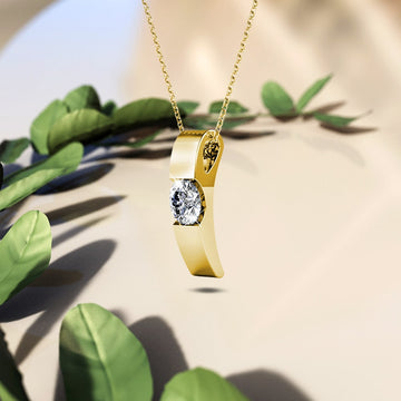 Shine Bright Pendant Necklace in Gold Embellished with Swarovski® crystals