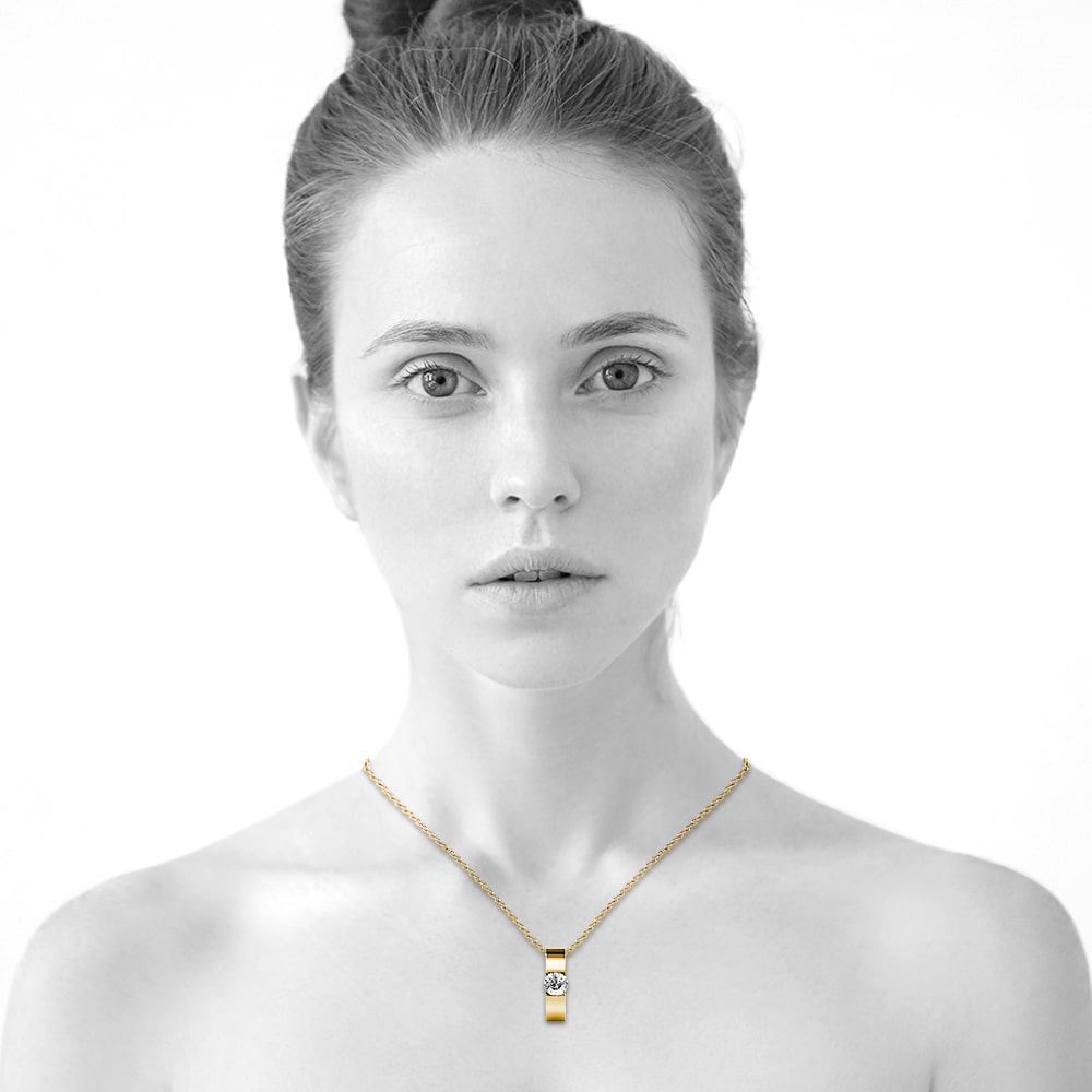 Shine Bright Pendant Necklace in Gold Embellished with Swarovski® crystals