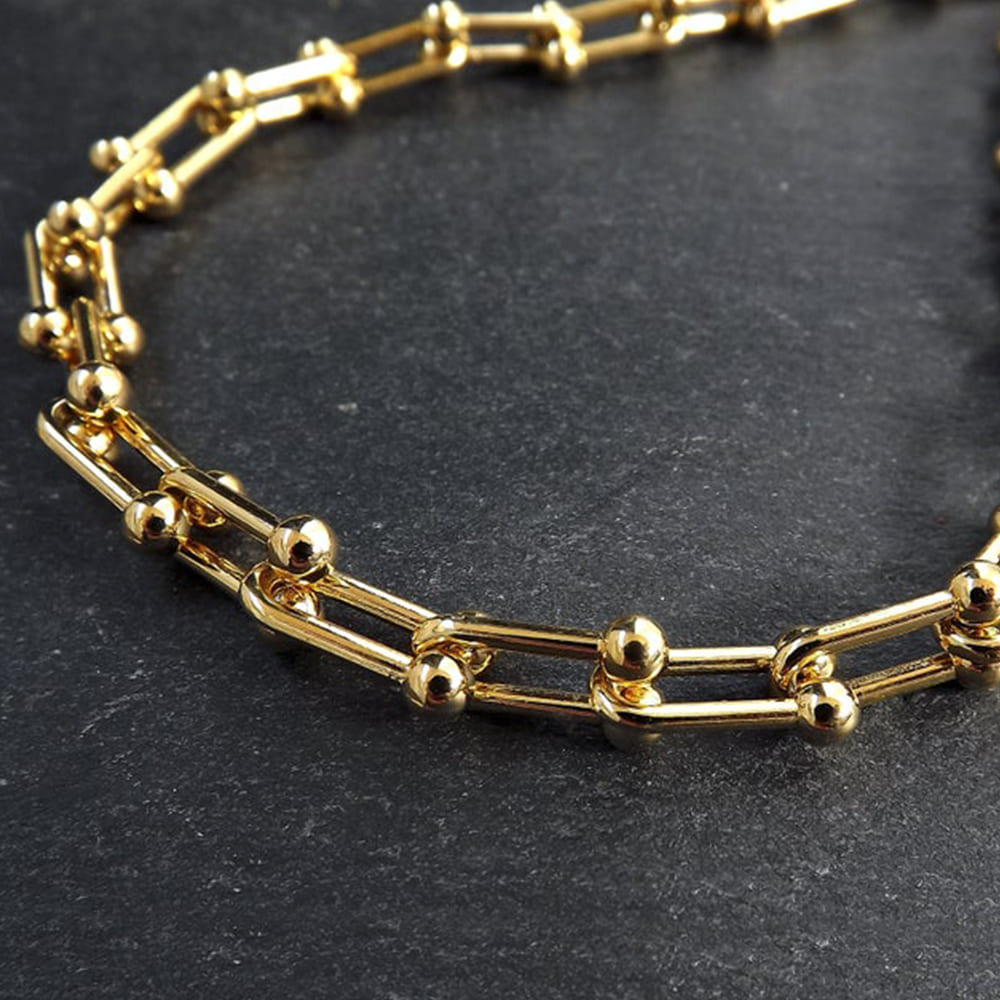 Boxed 3 Pieces Jewellery Set in Gold