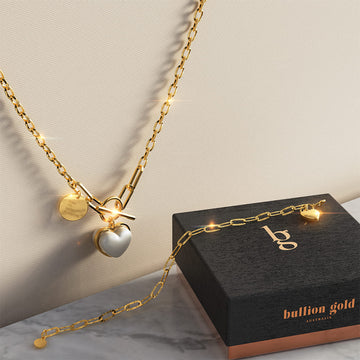 Boxed Sweet Pearl Bracelet and Necklace Set