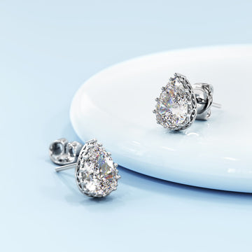 Tiana Bloom Earrings Clear