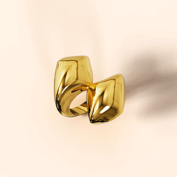 Collided Ring in Gold