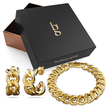 Boxed Golden Chainlink Earrings and Bracelet Set