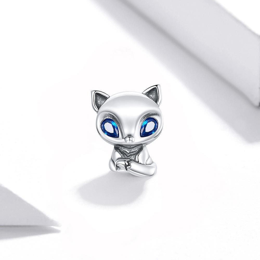 Pandora blue eyed on sale fox charm