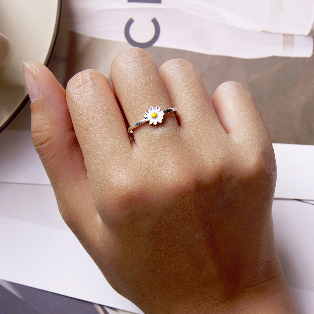Solid 925 Sterling Silver Sunny-Side Up Daisy ring