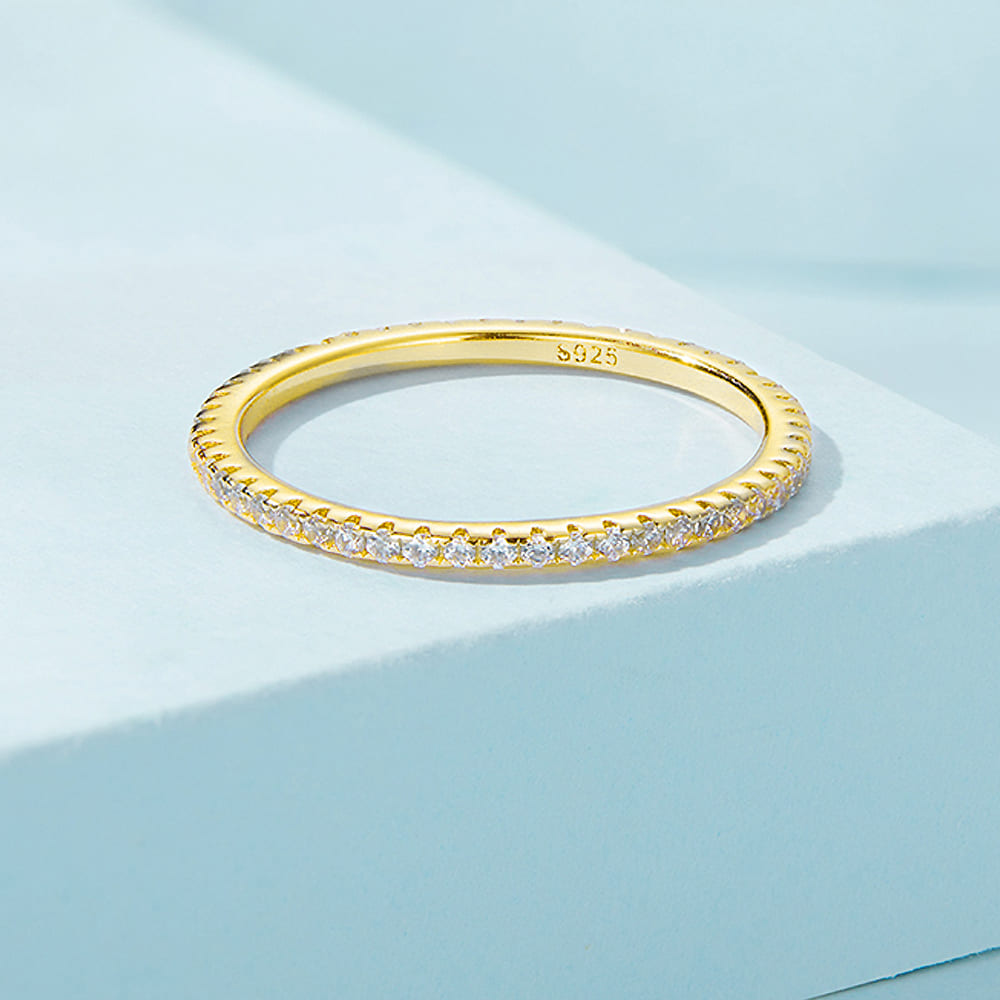 Solid 925 Signature Silver Crystals Queued In Gold Ring