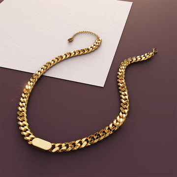 Jamila Cuban Chain Necklace In Gold