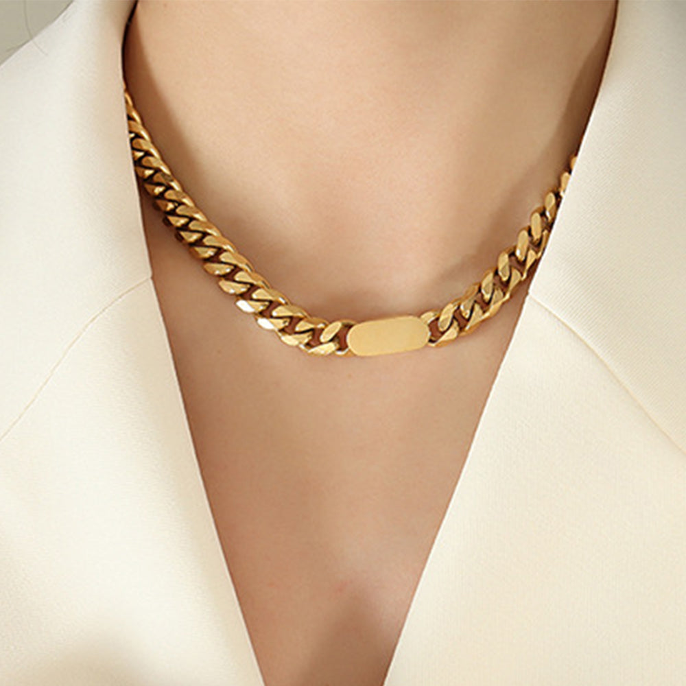 Jamila Cuban Chain Necklace In Gold