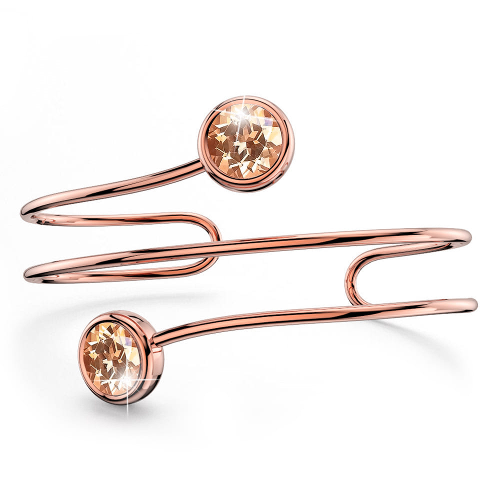 Candid Earrings Embellished with Swarovski¬¨√Ü crystals