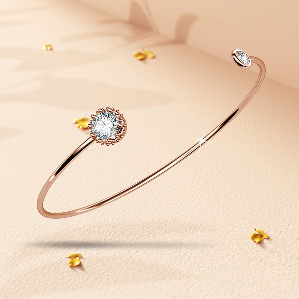Ultra-Chic Open Bangle Rose Gold Embellished with Swarovski® crystals