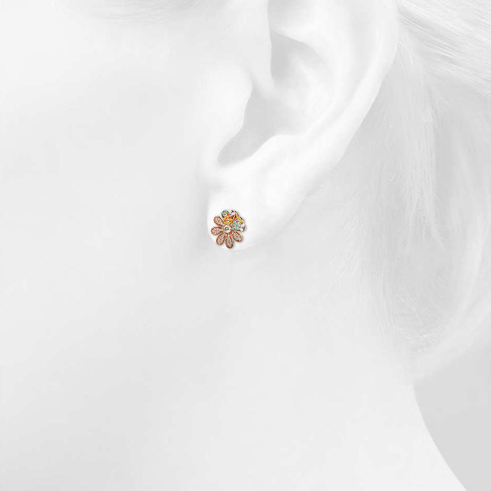 Cream Flora Stud Earrings