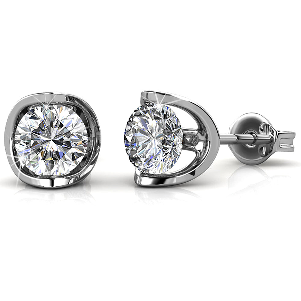 Star Mizar Stud Earrings Embellished with Swarovski¬Æ crystals