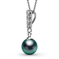 Lustrous Pendant Necklace Embellished with Swarovski Crystal Iridescent Tahitian Look Pearls