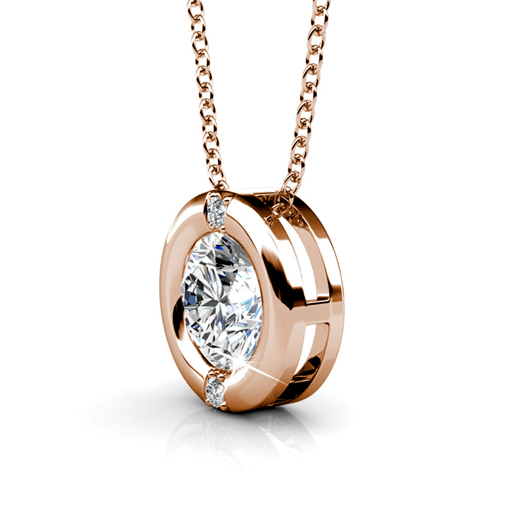 Millionaire Circle Necklace Embellished with Swarovski¬Æ crystals