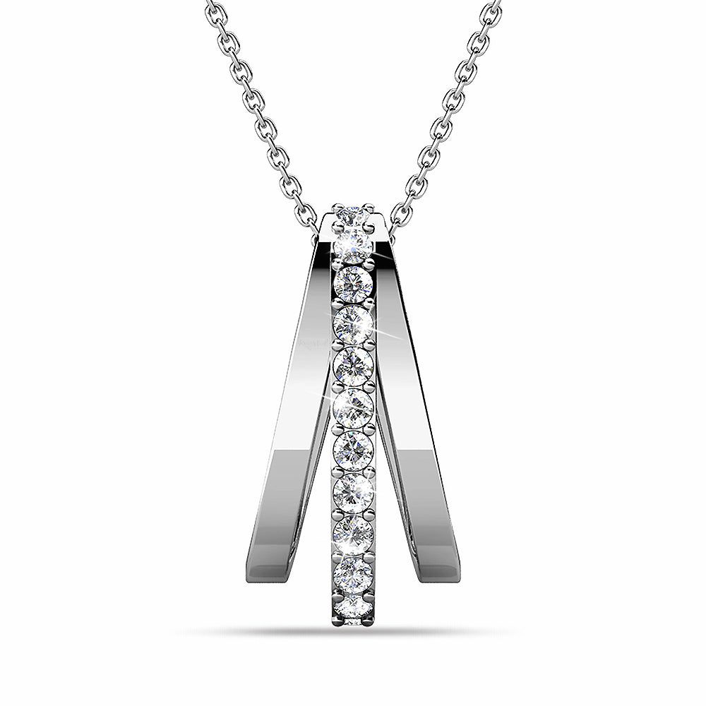 Sparkly Triple Round Necklace in White Gold Adorned With Swarovski Crystals