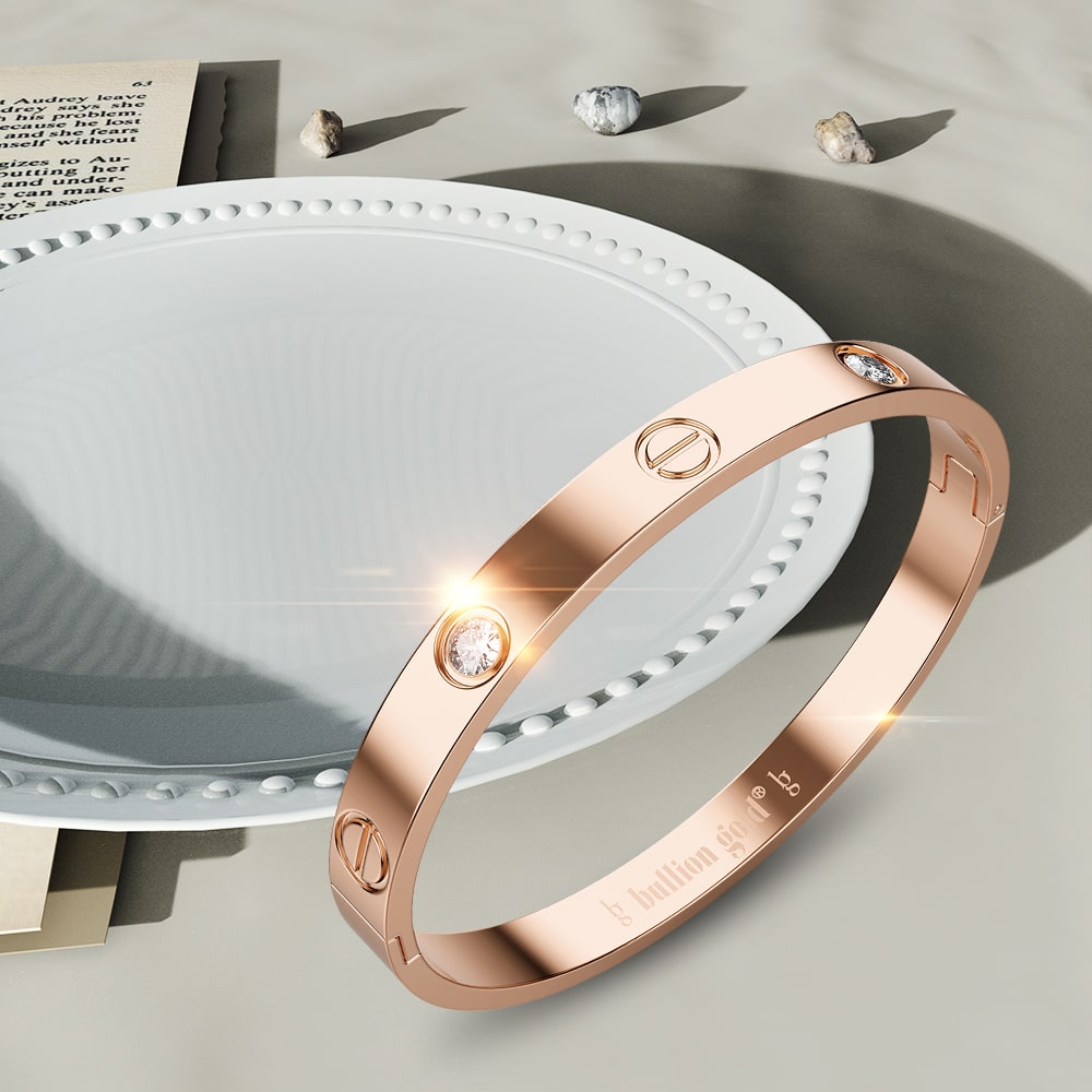 Boxed Carrie 3 Pc Tri-Tone Bangle Set