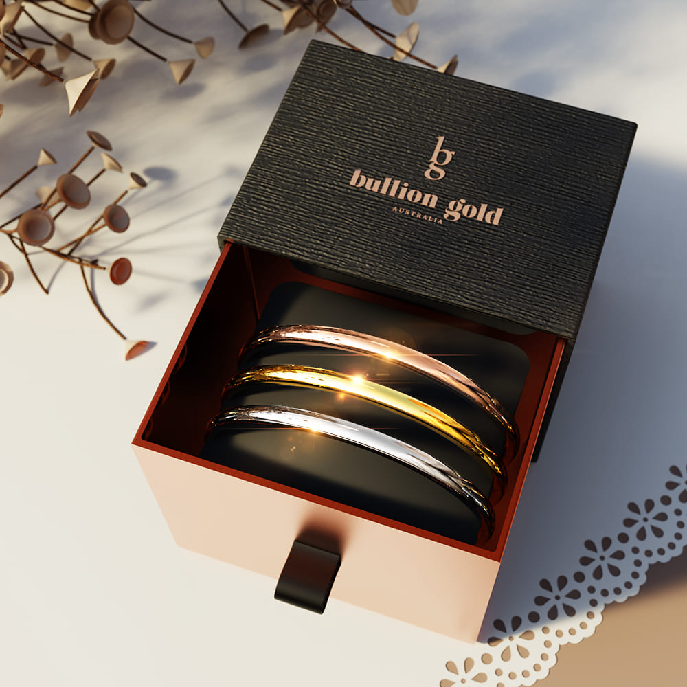 Boxed Solid Round 3 Pc Tri-Tone Bangle Set