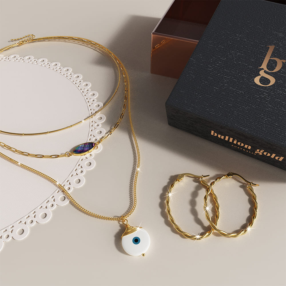 Eyes On You Boxed Gift Set With 3-Layered Gold Necklace and Fairy Hoop Earrings