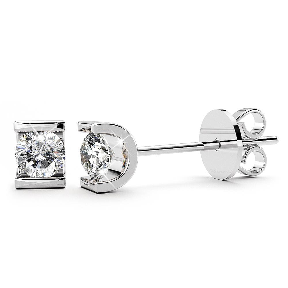 Individual small hoop earring in 18K white gold with 0.07cts diamonds. |  Aristocrazy