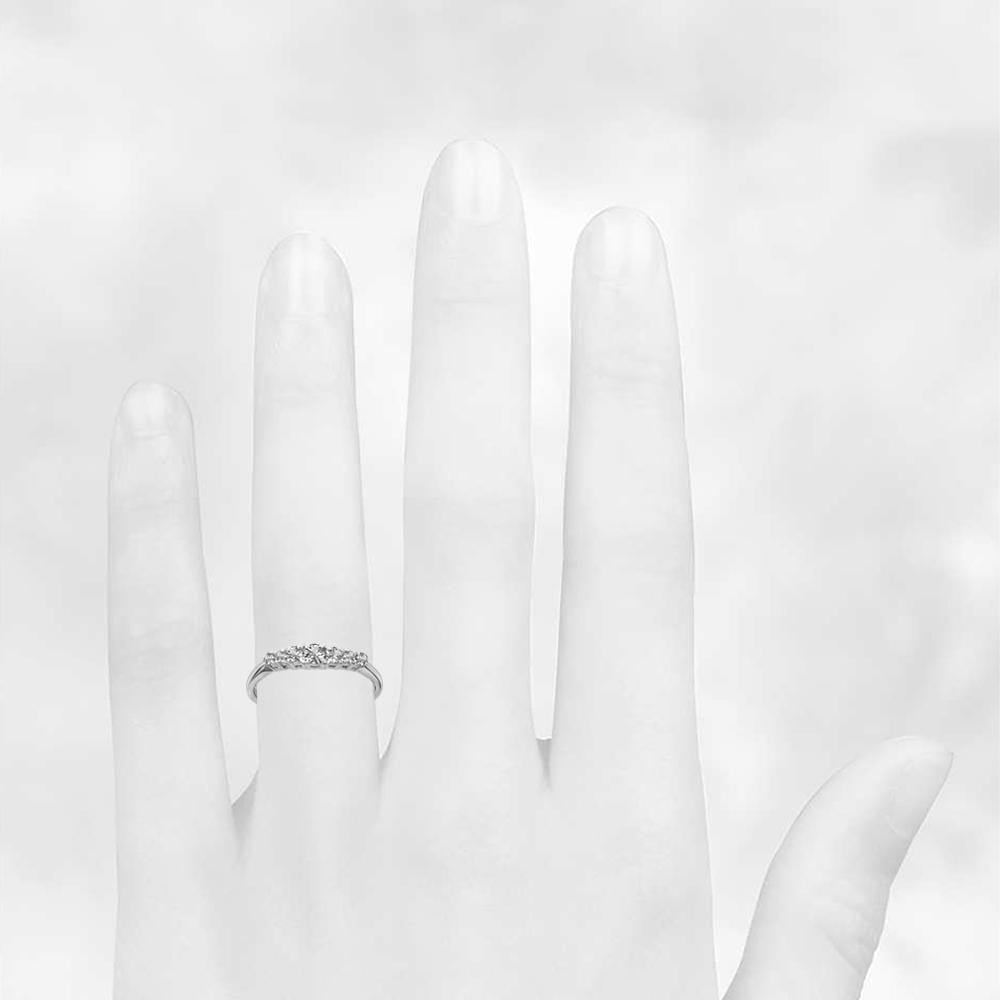 18ct White Gold 0.35ct Diamond Promise Ring