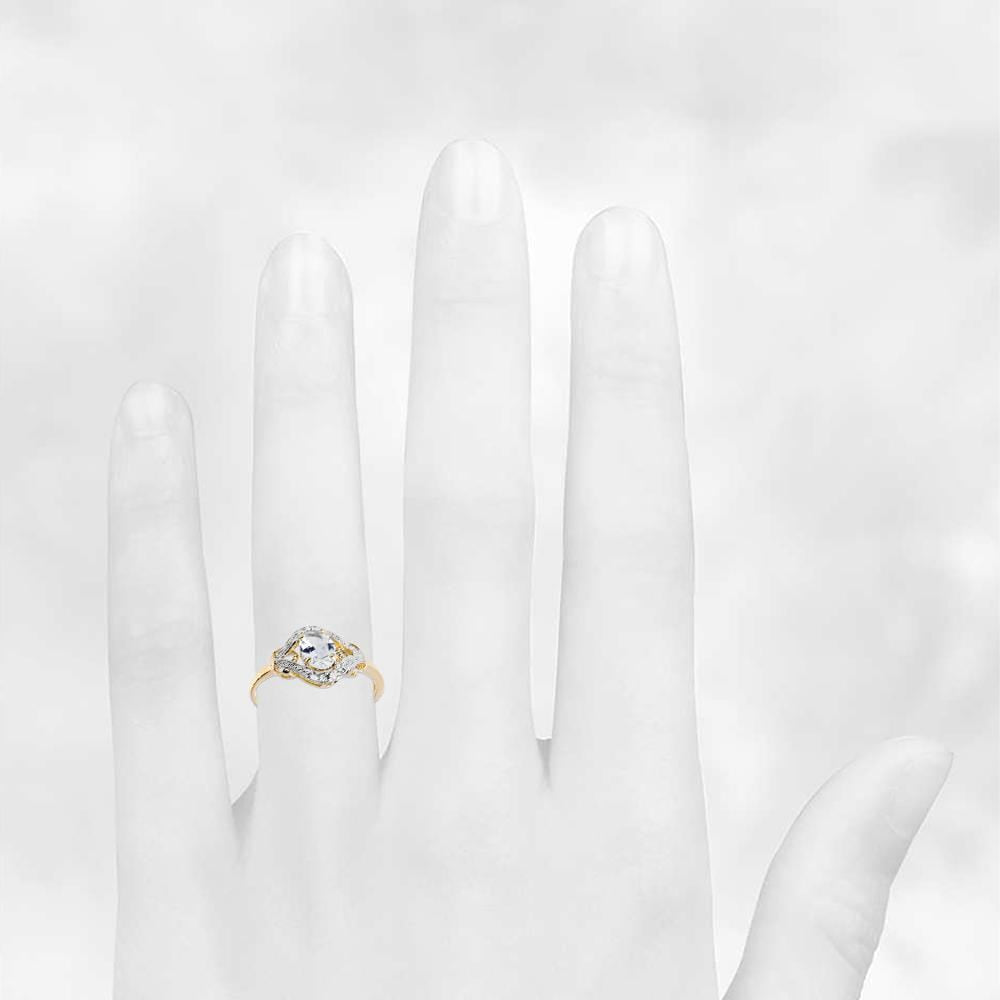 9ct Yellow Gold 0.80ct Oval Aquamarine & Diamond Dinner Ring