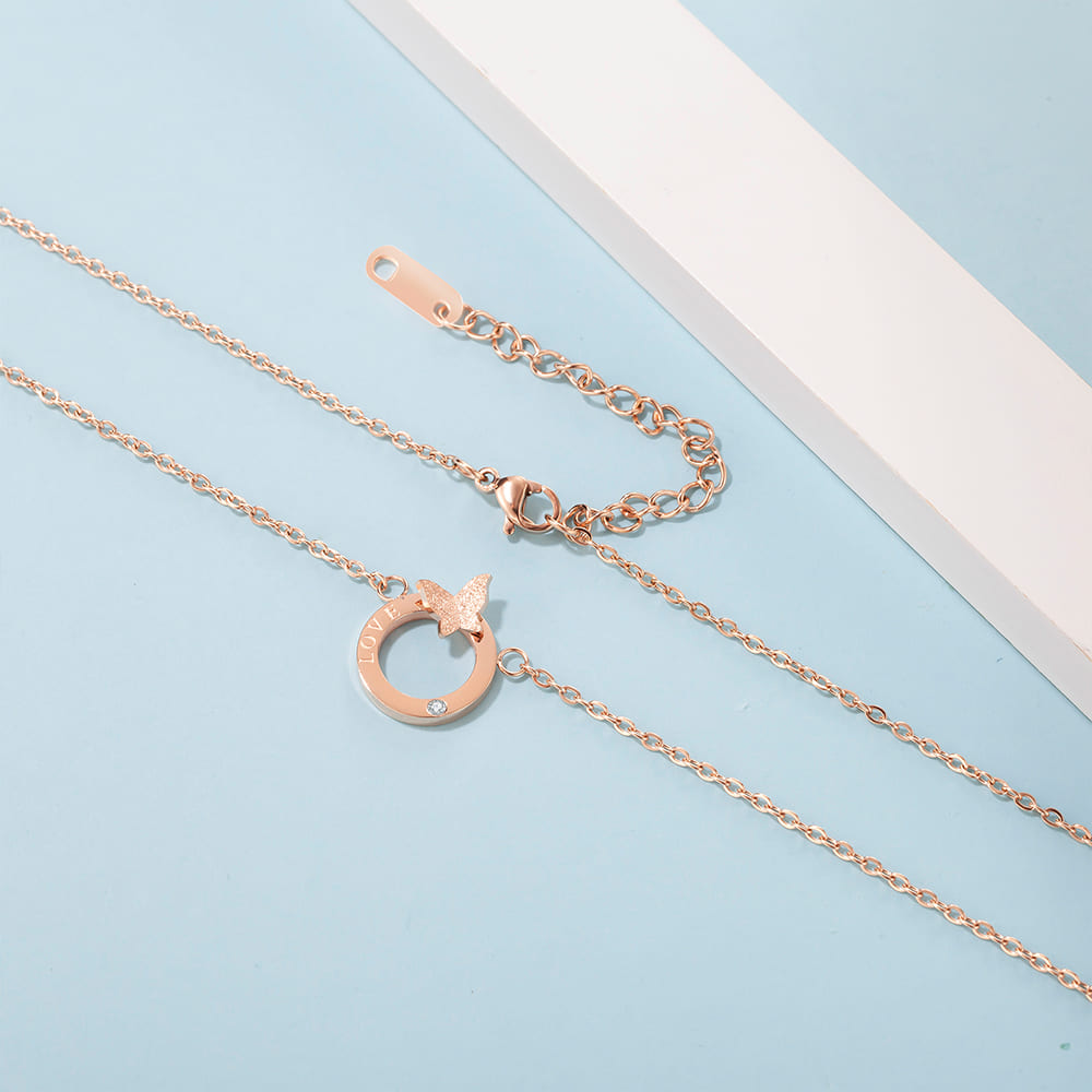 Boxed Lovable Duo
2 Pc Necklaces Set in Rose Gold
