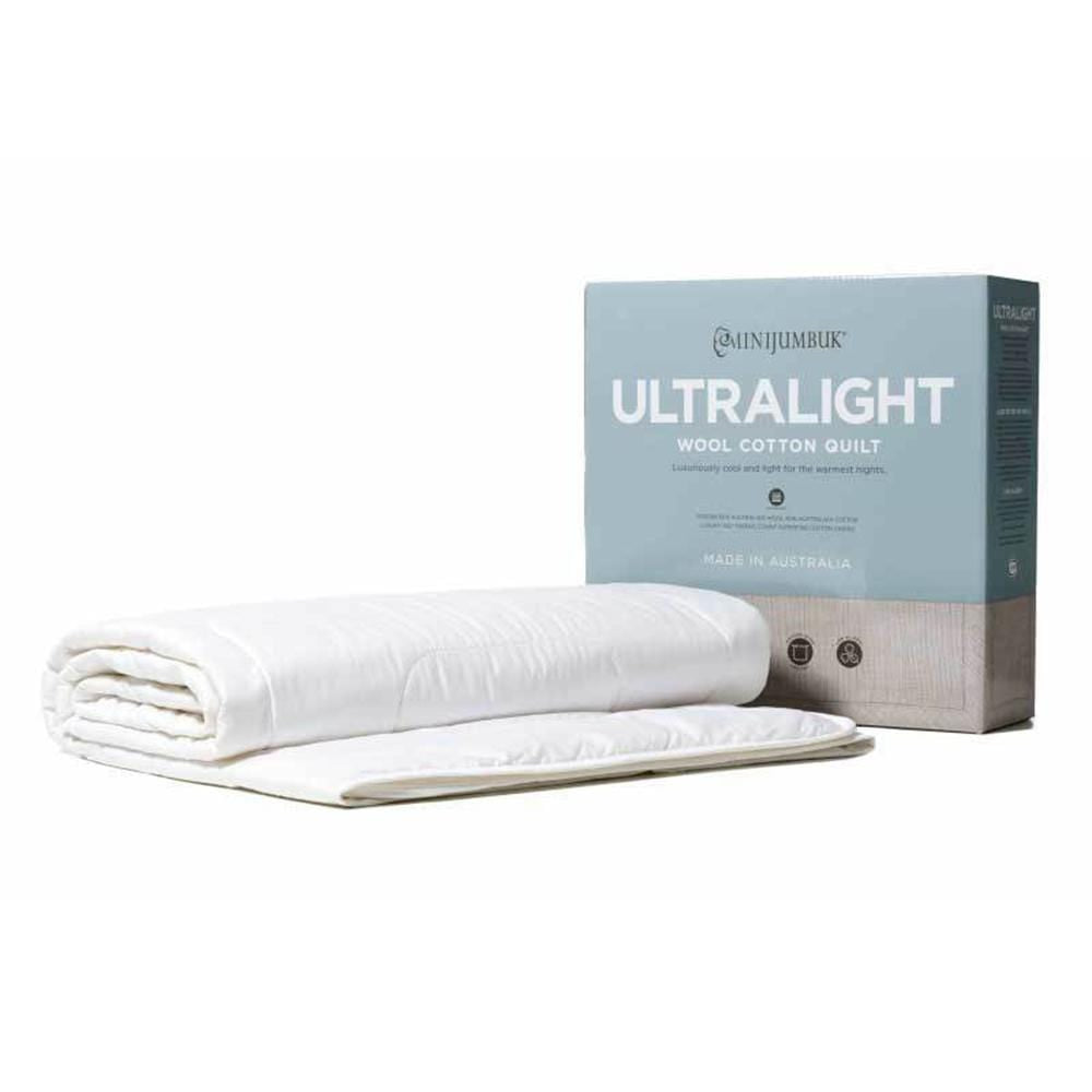 MiniJumbuk Ultralight Quilt - Queen - Brilliant Co