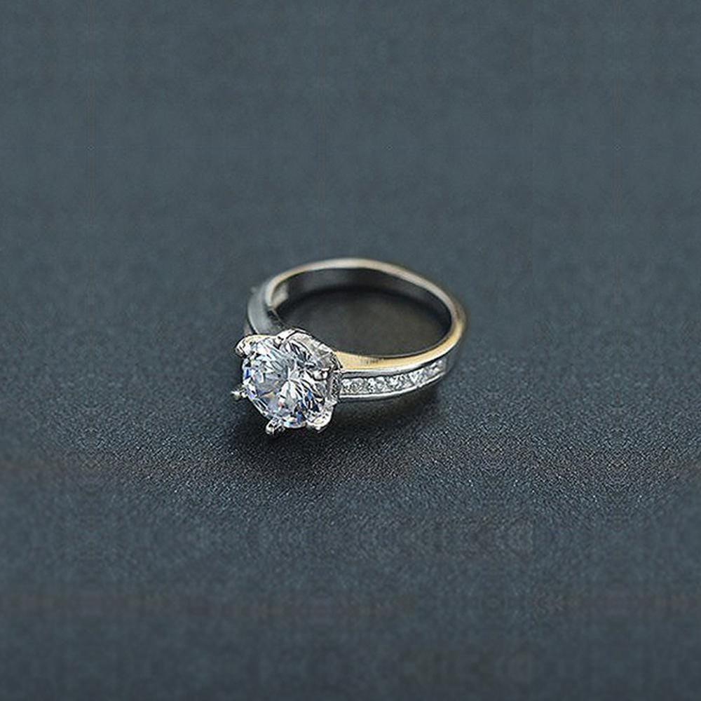 Solid 925 Sterling Silver Zirconia Desire Ring